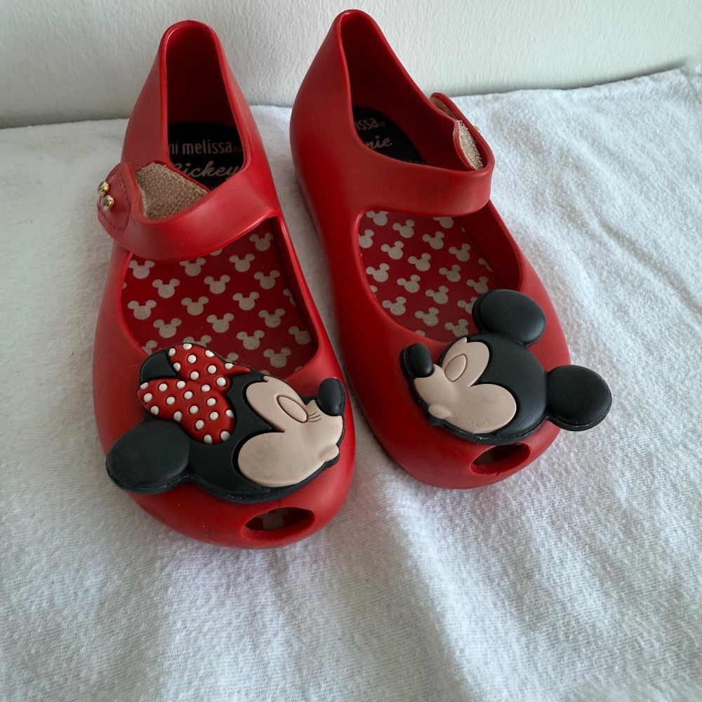 Mini Melissa -size 8